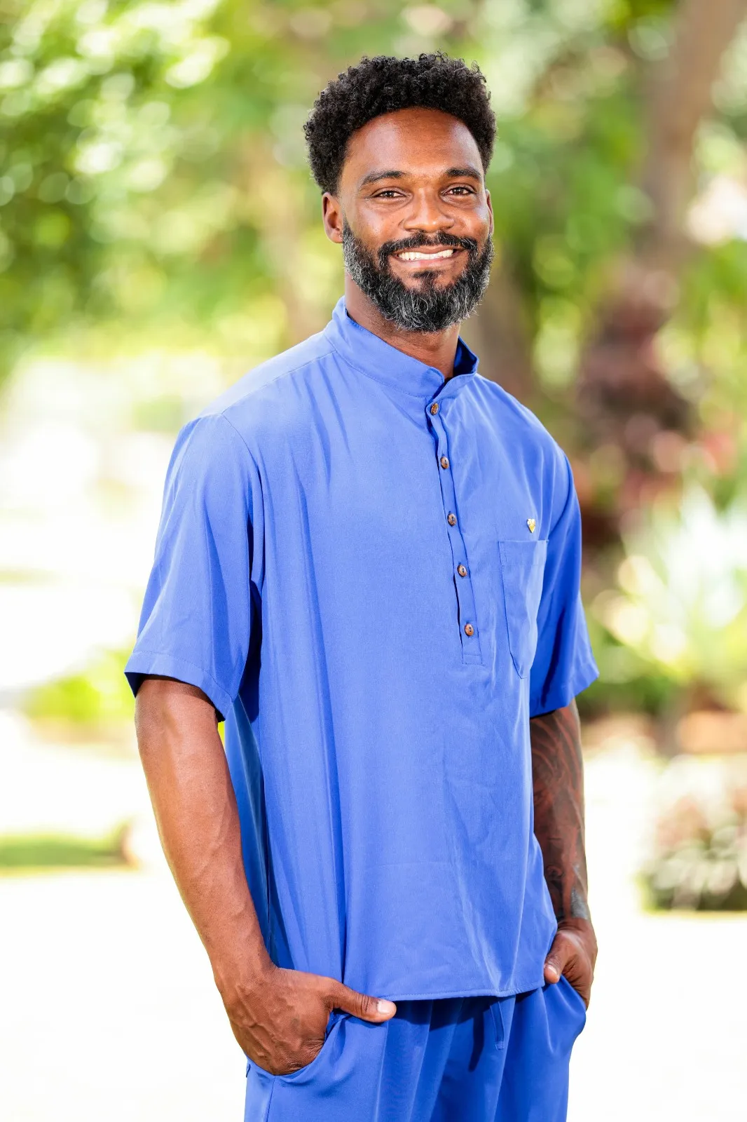 Scrub Ônix — Camisa gola padre em tactel com elastano.